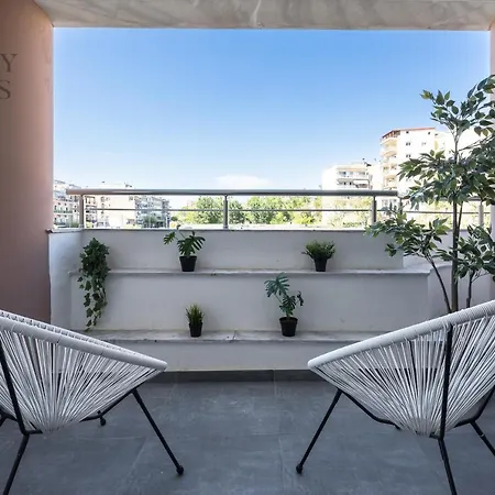 Horizon Apartments, The Luxury